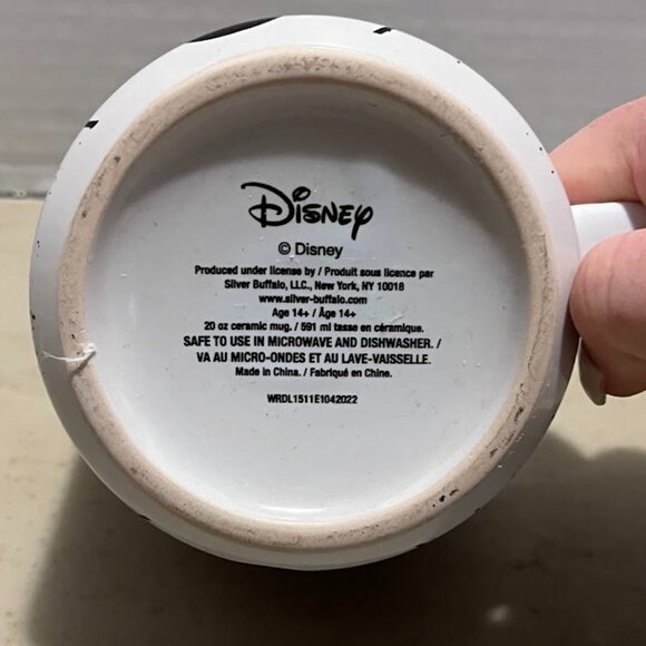 Minnie Mouse 20 oz mug Disney - Picture 2 of 4